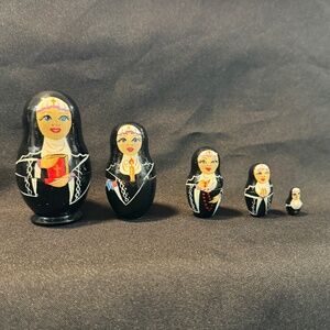 Nun nesting doll set